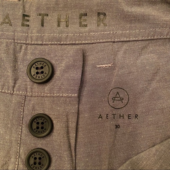 Aether Hybrid Shorts Size 30 - Picture 6 of 7